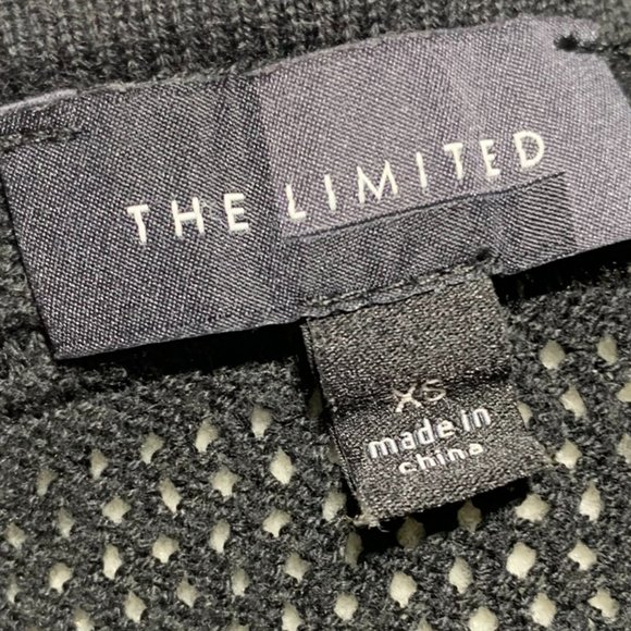 The Limited Black Cold Shoulder Tunic Length Shirt. XS - Picture 5 of 5